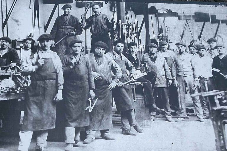 The 7 Biggest Impacts the Industrial Revolution had on the Working Class